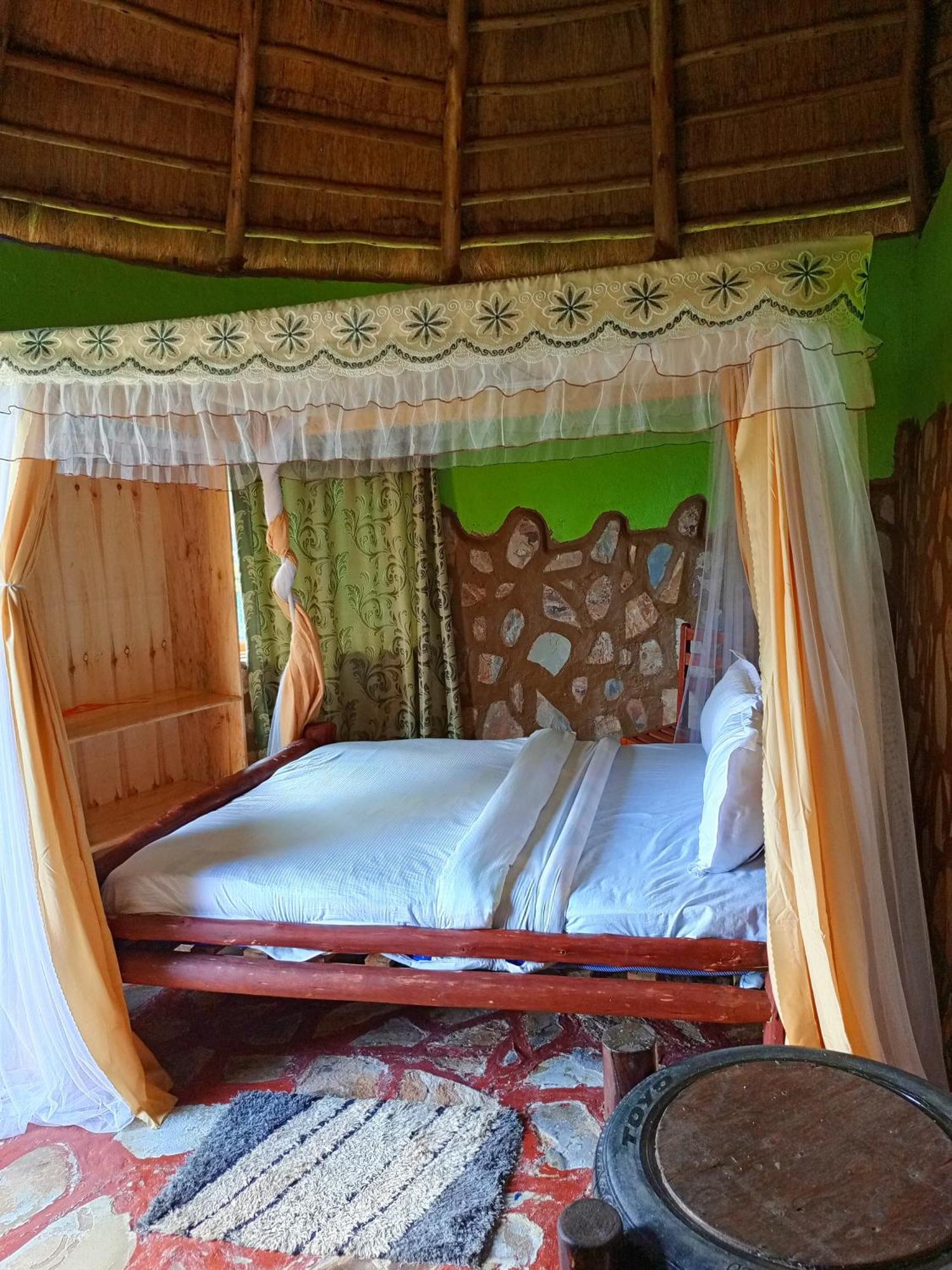 Paradise Eco-Hub Kabale Esterno foto